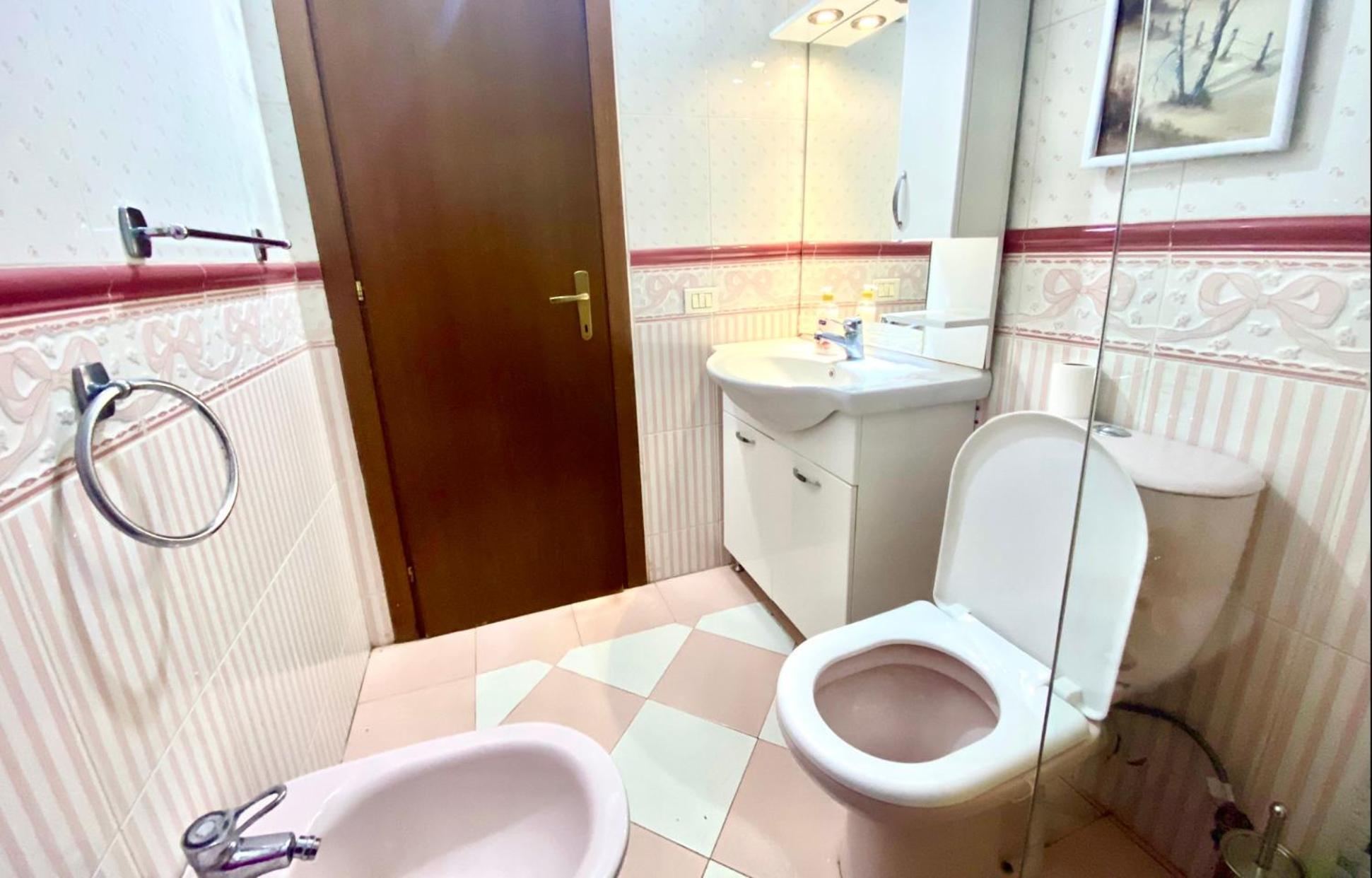 Blloku Apartment Tiranë Luaran gambar